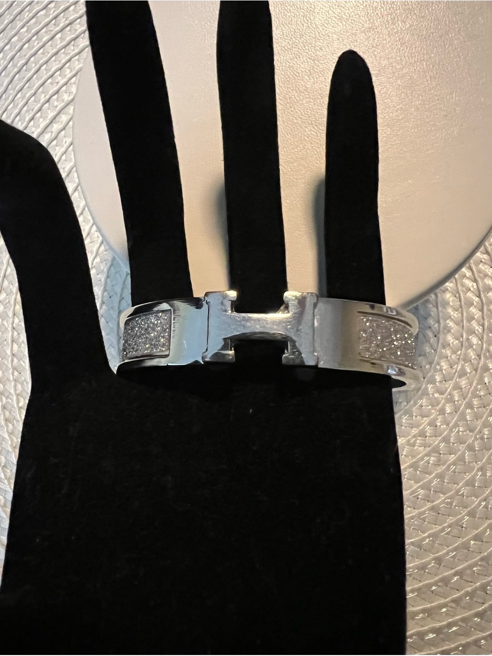 Vintage Silver Sparkly H-shaped Metal Designer Bracelet